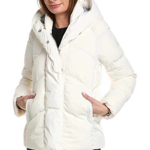 NWT Canada Goose Aurora Jacket White Water Repellent and Wind Resistant Puffer - Picture 3 of 14